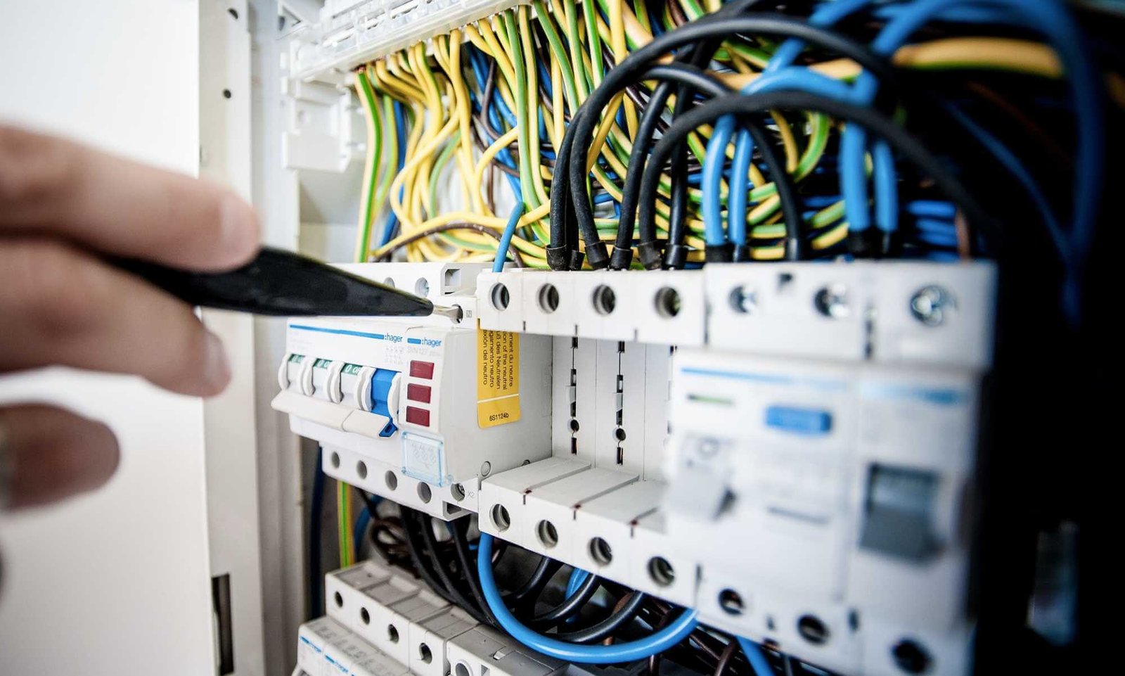 electrical amc